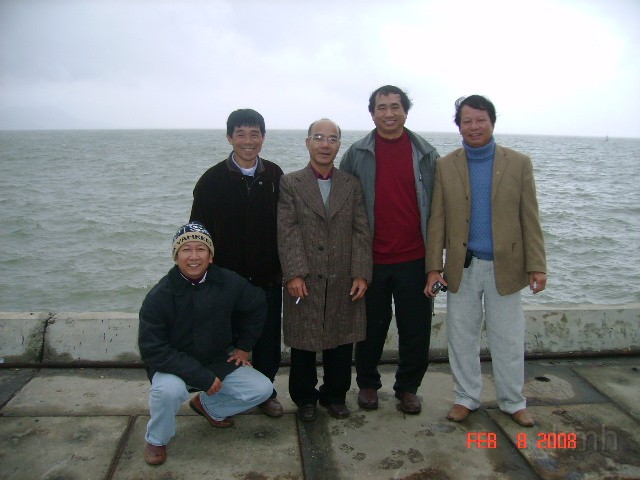 DSC02098.JPG - Cảng Chân Mây gần Lăng Cô:Chắc K1B,  Hùng K3, Phước K3,  Tân K3, Thanh K1A