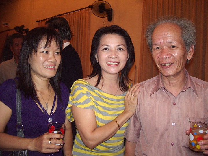 IMGP1505s.jpg - Thanh Hà K10, Huệ K4, Thầy Lê Bá Lại