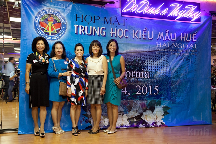 IMG_9304es.jpg - Từ trái: K2 Hoa, K4 Ngọc Liễn ( từ Vietnam), Lan ( vợ K2 Khôi), Loan ( vợ K2 Tấn), K4 Minh Phương