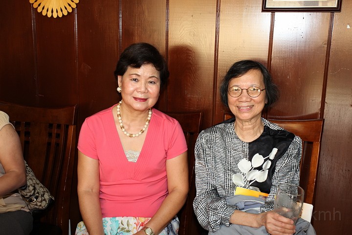 IMG_3784_resize.JPG - Cô Lê Thọ Giáo và cô Trương Thị Kim Sa ( Louisiana)