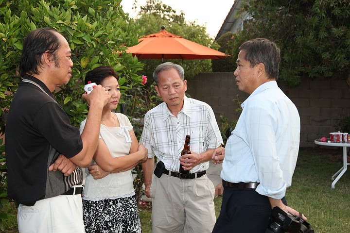 IMG_3943_resize.JPG - Bạn bè KMH hàn huyên mỗi người một nơi: Vietnam, Mỹ, Canada .