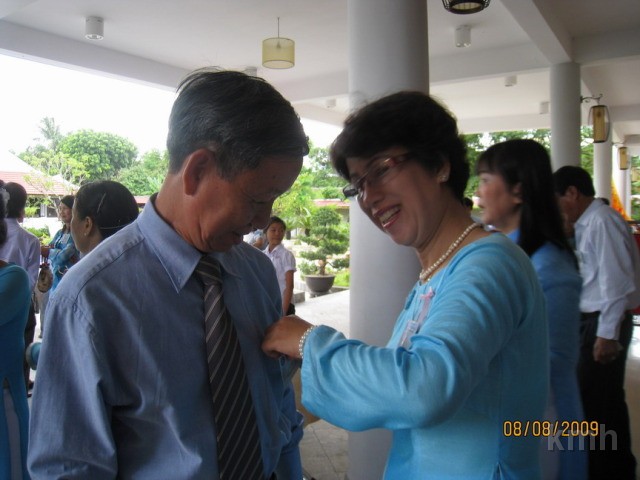 ResizeofIMG_0304.jpg - ASCII