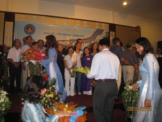 ResizeofIMG_0395.jpg - ASCII