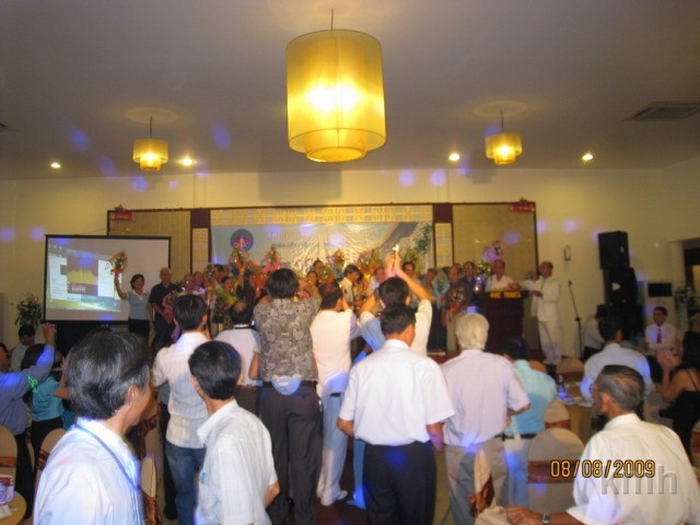 ResizeofIMG_0408.jpg - ASCII