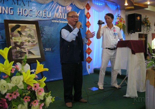 IMG_0962.jpg - ASCII