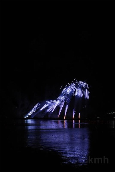 DSC_8696.jpg - ASCII