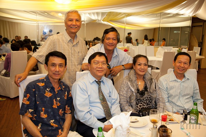 IMG_7370_resize.jpg - Thầy Long, K6 Tuấn, K6 Lợi, K6 Miên, K6 Huyền Trinh, K6 Cẩm Tiêu