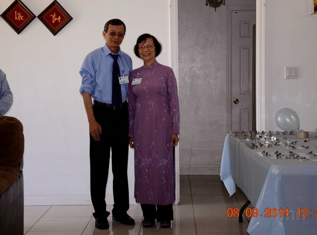 5c.jpg - K3 Thuận và cô Kim Sa. Photo: K4 Phan Đình Điền