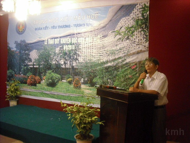 DSCN2459.jpg - Thầy Lê Bá Quân