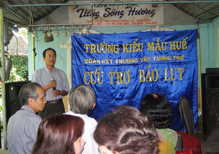 2_Khai_mac.jpg - Anh Chiếu nói lời khai mạc