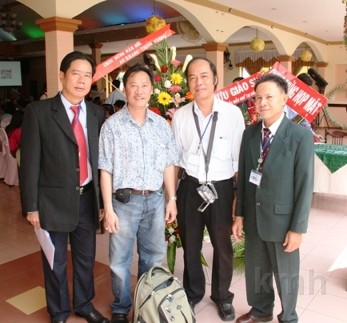 Anh_Khoi_moi_tu_Hue_vao.jpg